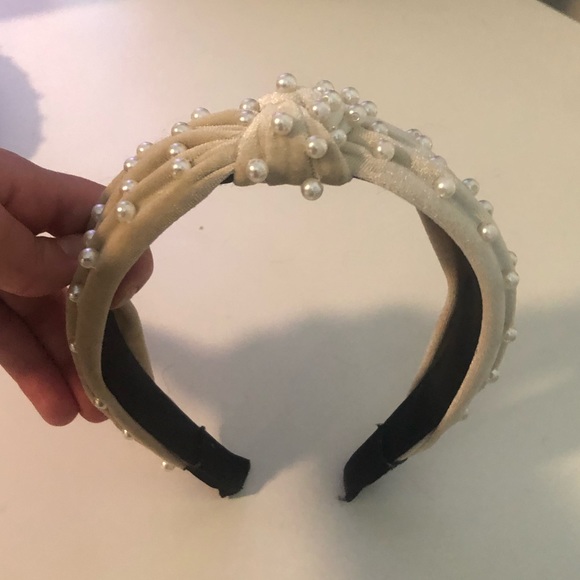 White Pearl Knot Headband- lele sadoughi inspired main image 4